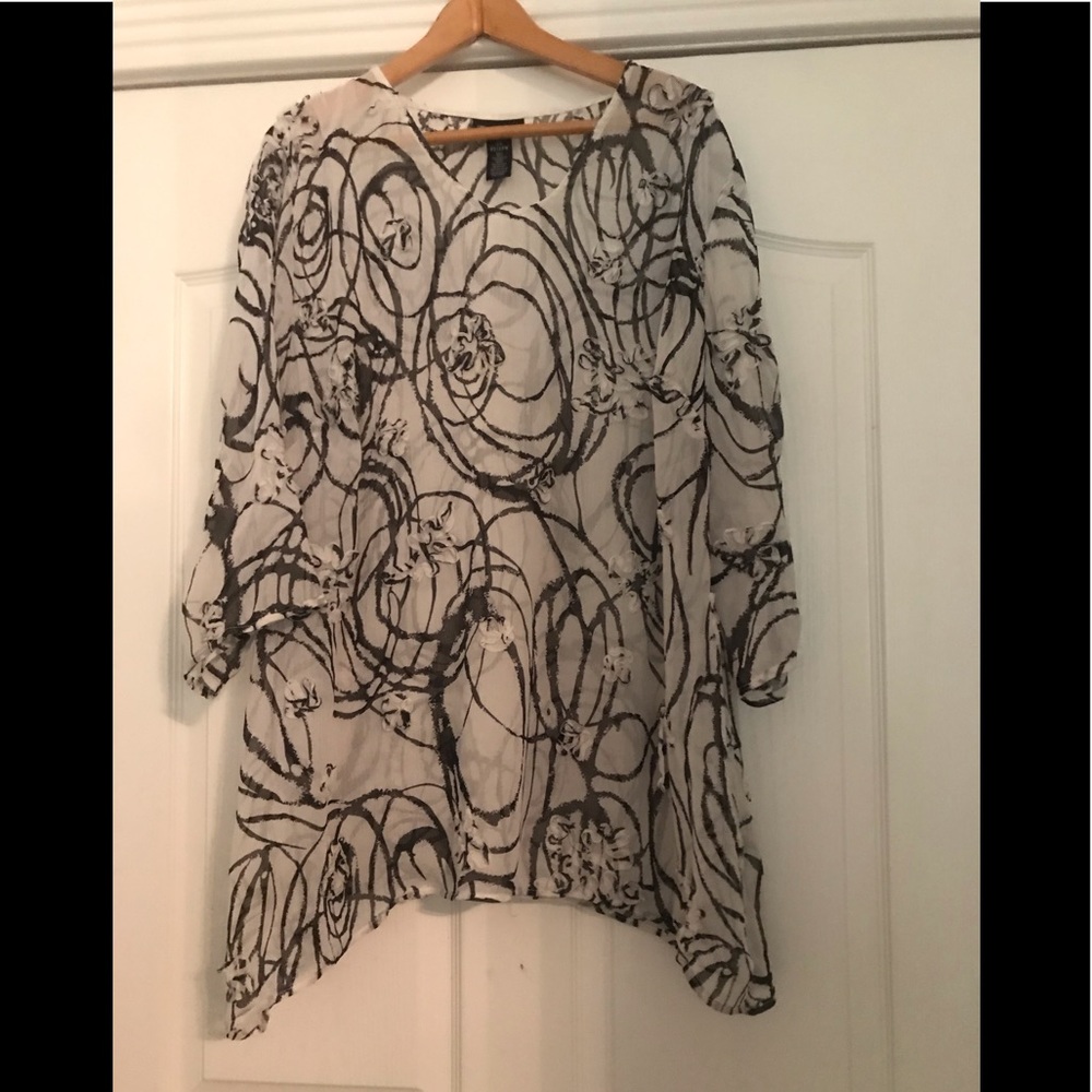 Shear tunic White & Black Sz 22/24